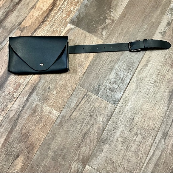 Vegan Leather Belted Purse - Picture 2 of 6